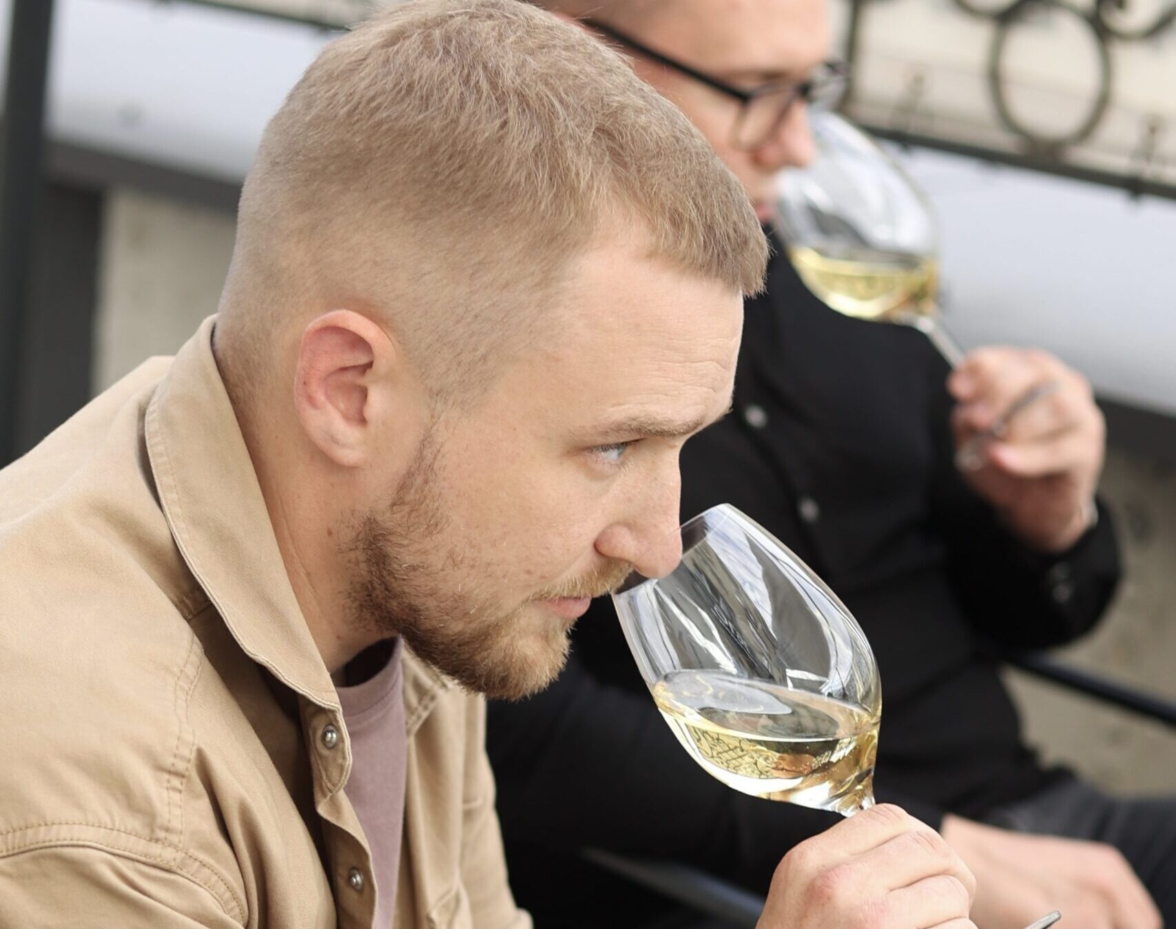 Професія дегустатор вина: чому це не те саме, що й сомельє